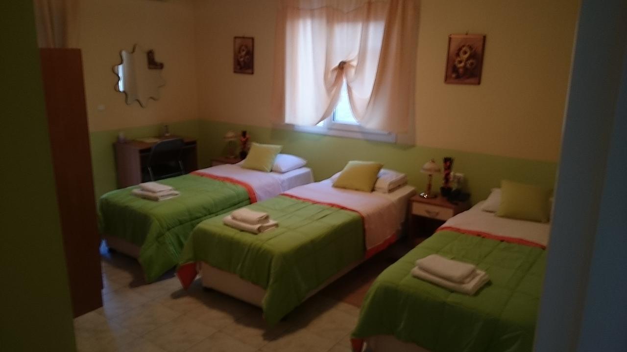 Hotel Konstantina Rodopoli Екстер'єр фото